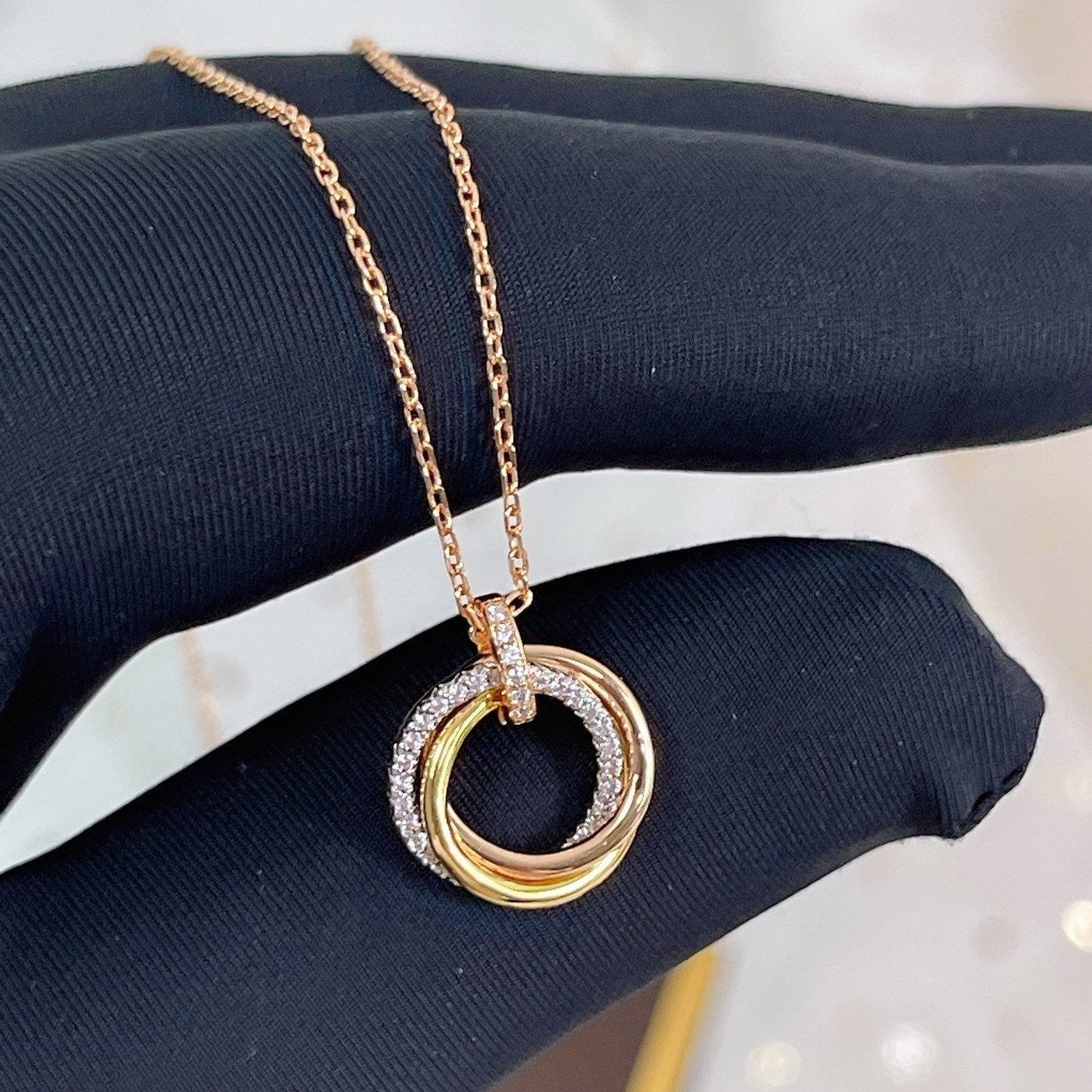 ¡®Loco¡¯TRINITY NECKLACE SILVER GOLD PINK GOLD DIAMONDS