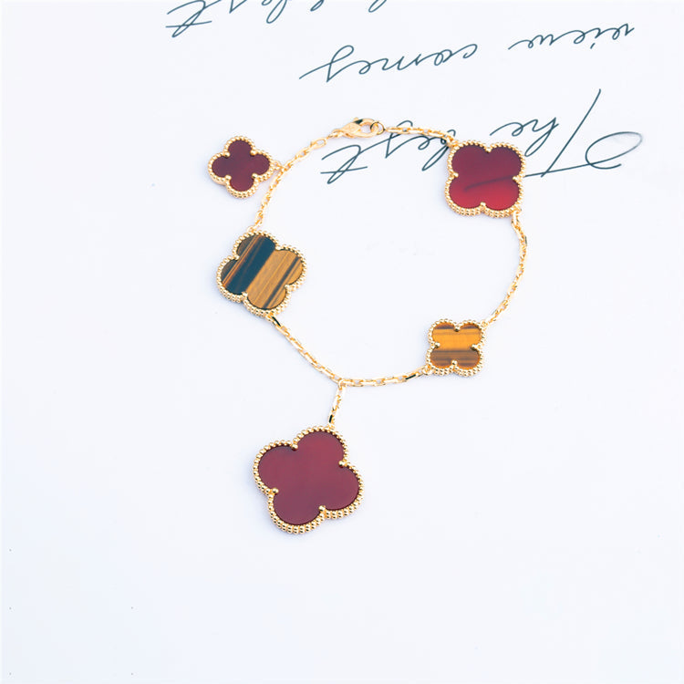 ¡®Loco¡¯CLOVER BRACELET 5 MOTIFS CARNELIAN TIGER EYE