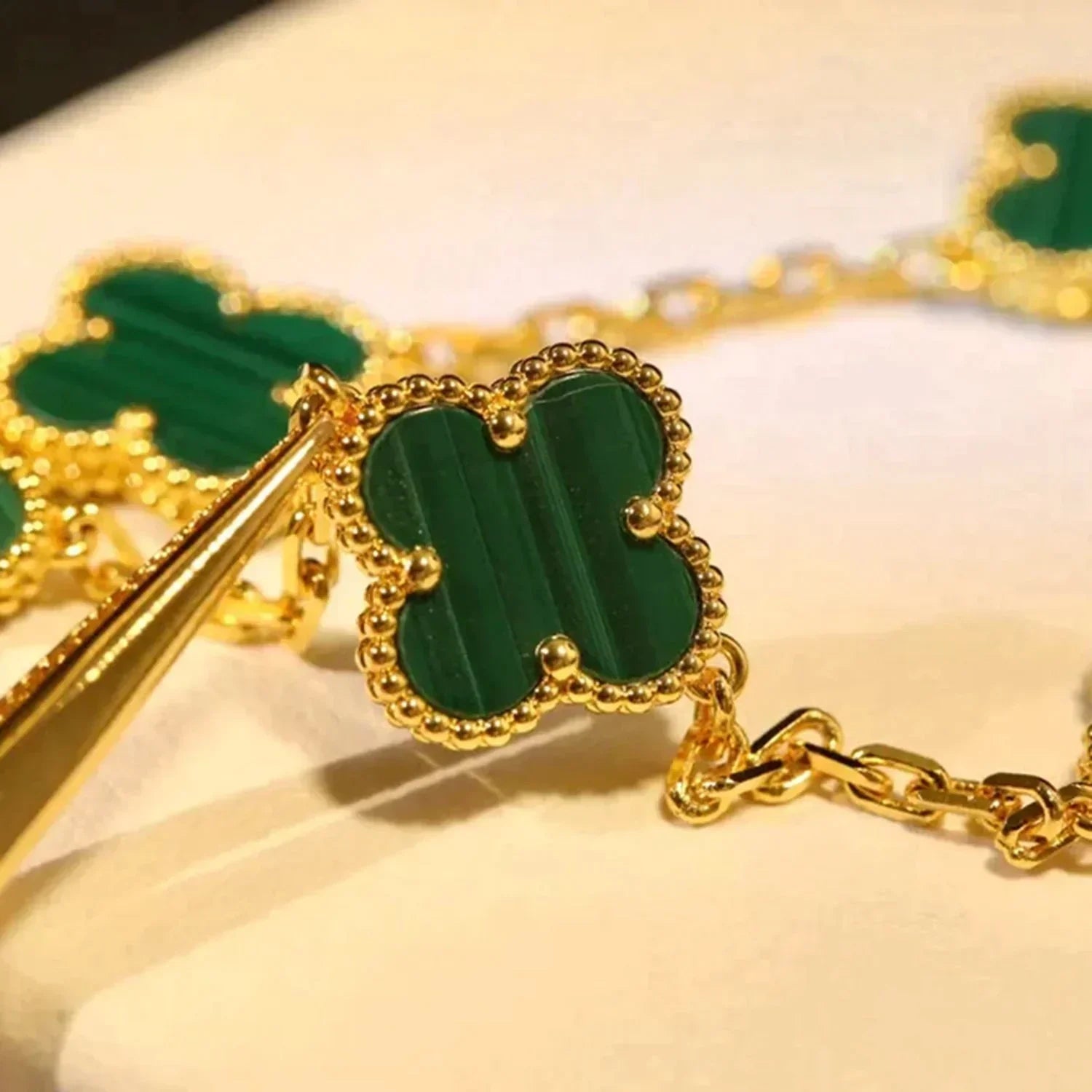 [Loco]New  CLOVER 5 MOTIF MALACHITE BRACELET COLLECTION