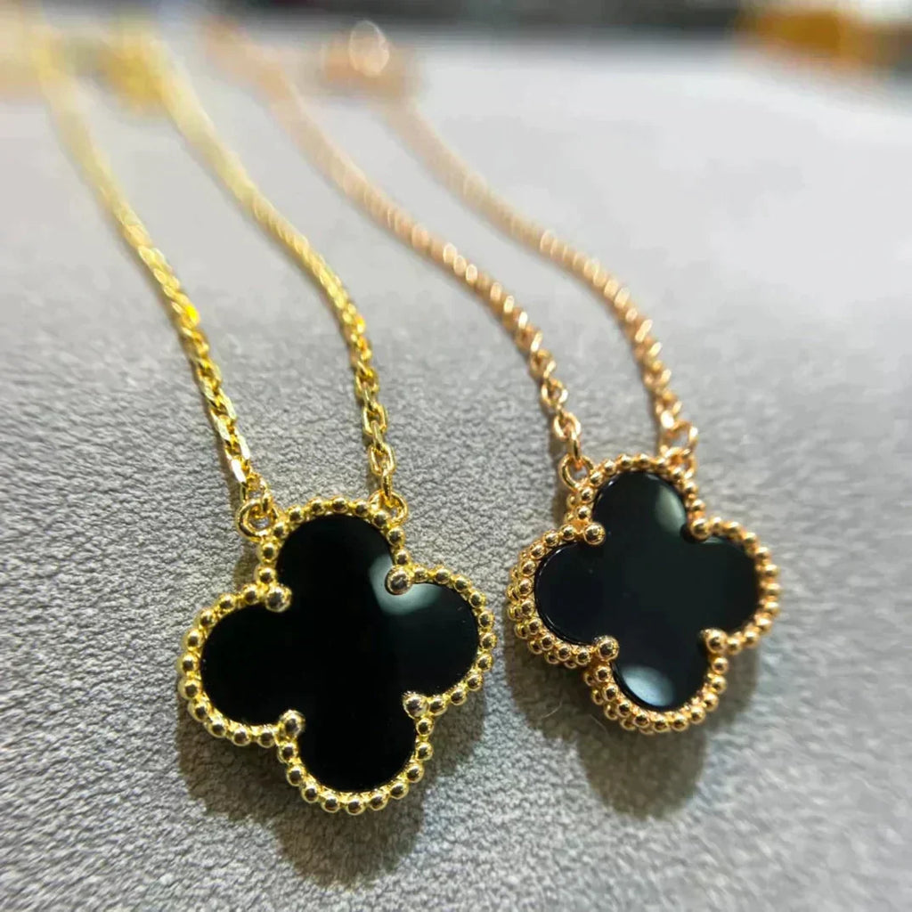 ¡®Loco¡¯CLOVER 15MM BLACK ONYX SINGLE FLOWER NECKLACE