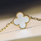 ¡®Loco¡¯CLOVER 20 MOTIFS WHITE MOP NECKLACE
