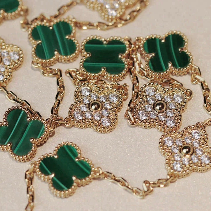 ¡®Loco¡¯CLOVER 20 MOTIFS MALACHITE DIAMOND NECKLACE