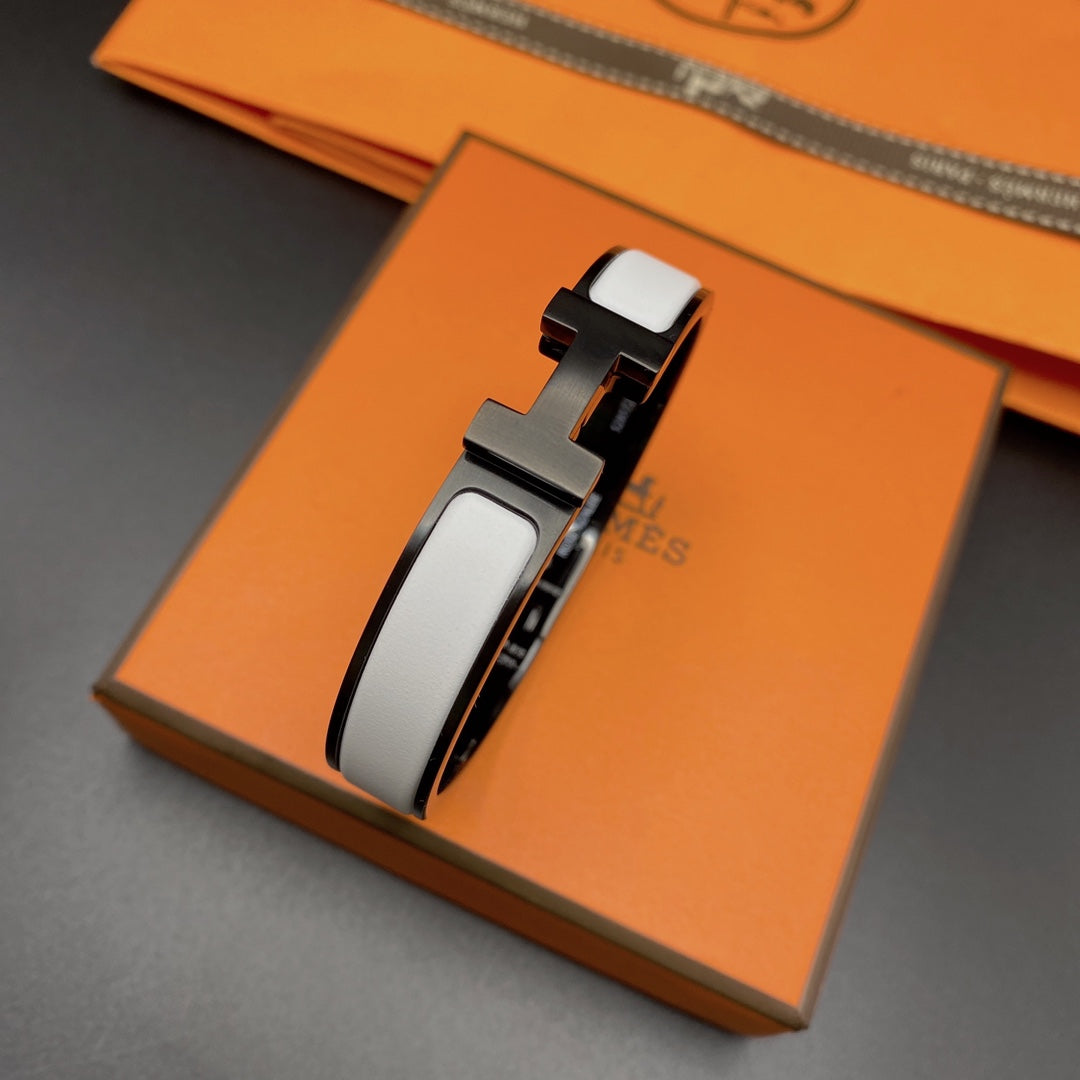 ¡®Loco¡¯H BRACELET 12MM BLACK WHITE CERAMIC