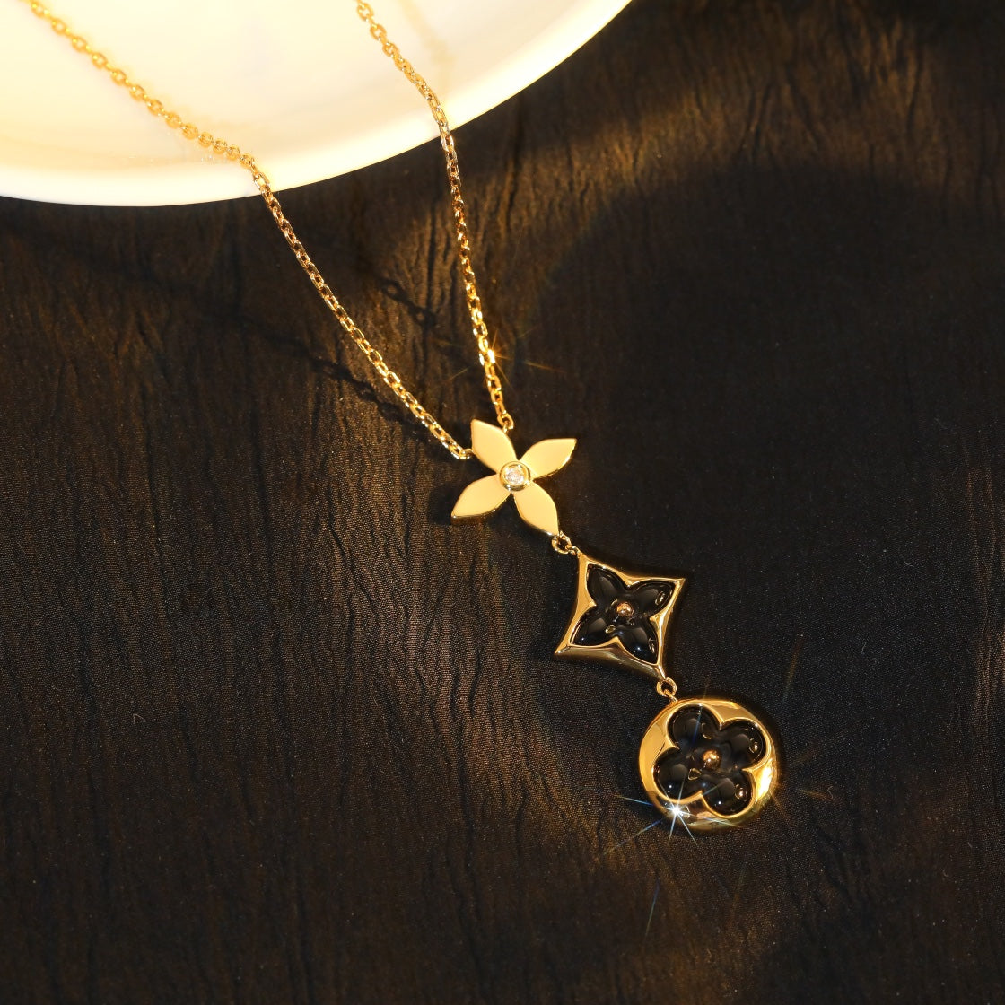 ¡®Loco¡¯STAR AND SUN ONYX PINK GOLD NECKLACE