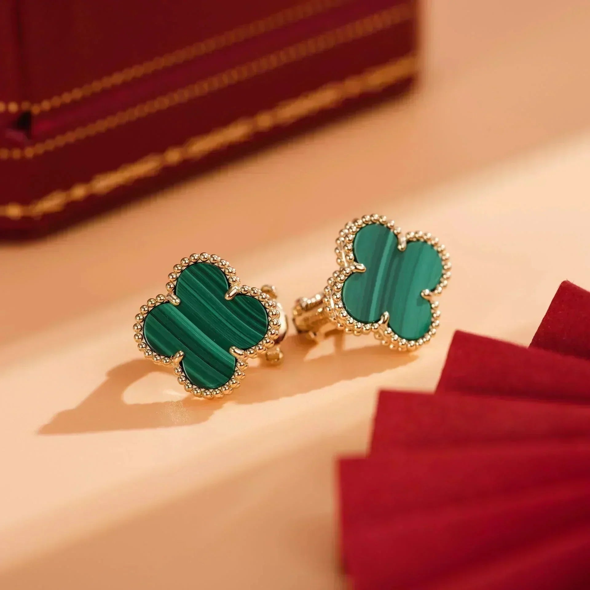 ¡®Loco¡¯CLOVER MEDIUM 1 MOTIFS MALACHITE  EARRINGS