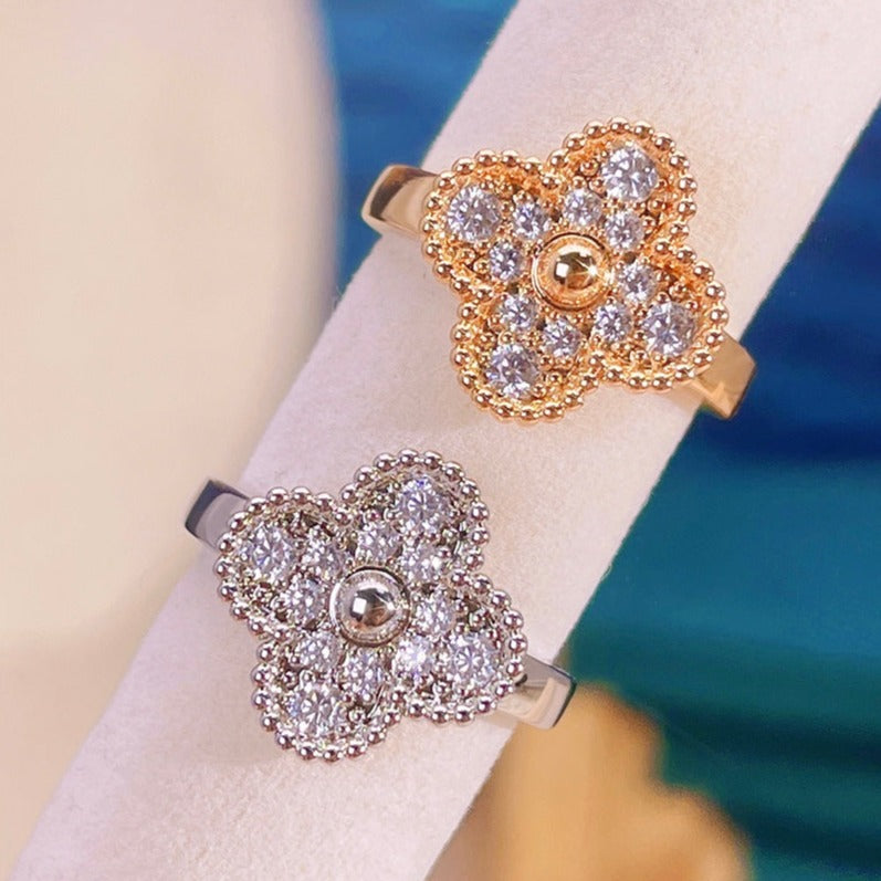 ¡®Loco¡¯CLOVER DIAMOND RING