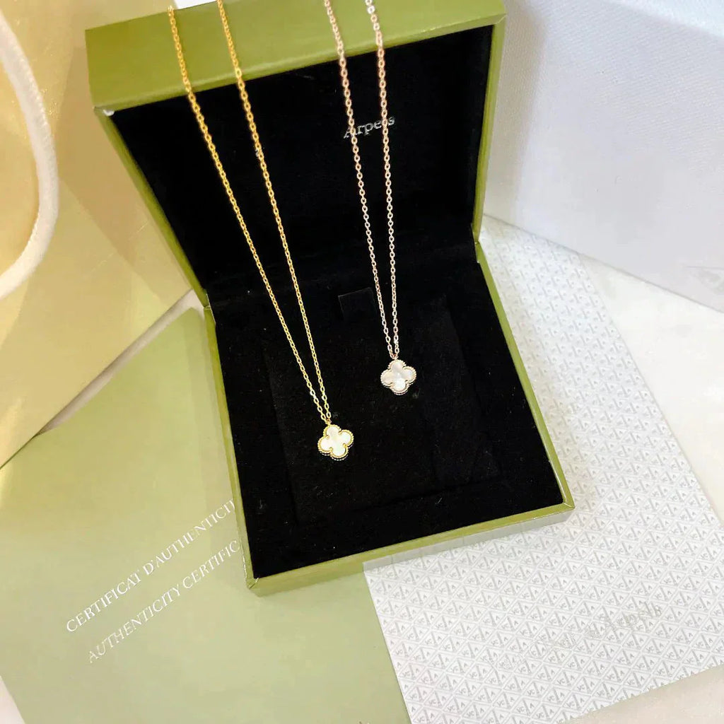 ¡®Loco¡¯CLOVER MINI 9.5MM WHITE MOTHER-OF-PEARL NECKLACE