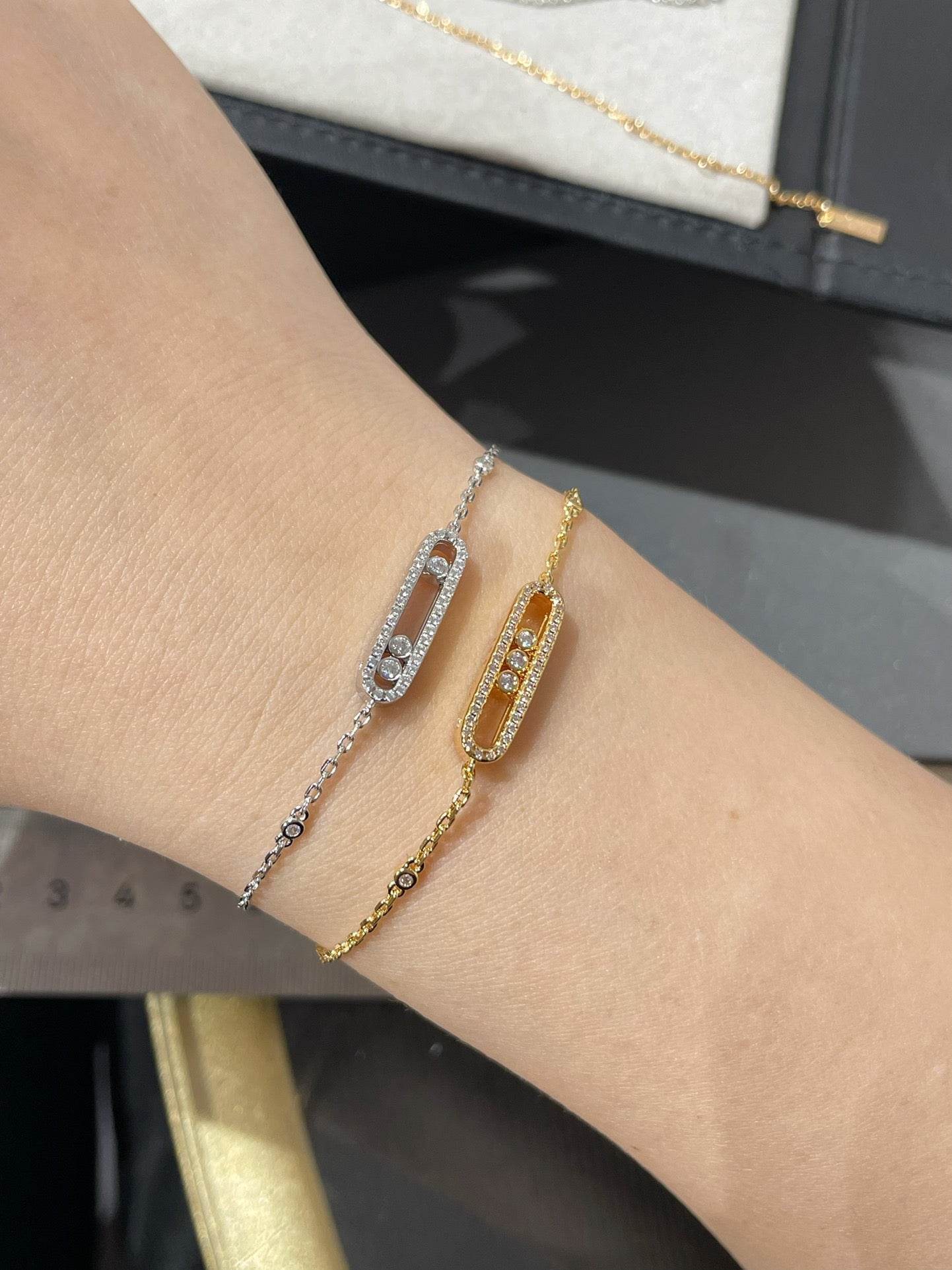 [Loco jewelrys]BABY MOVE DIAMOND BRACELET