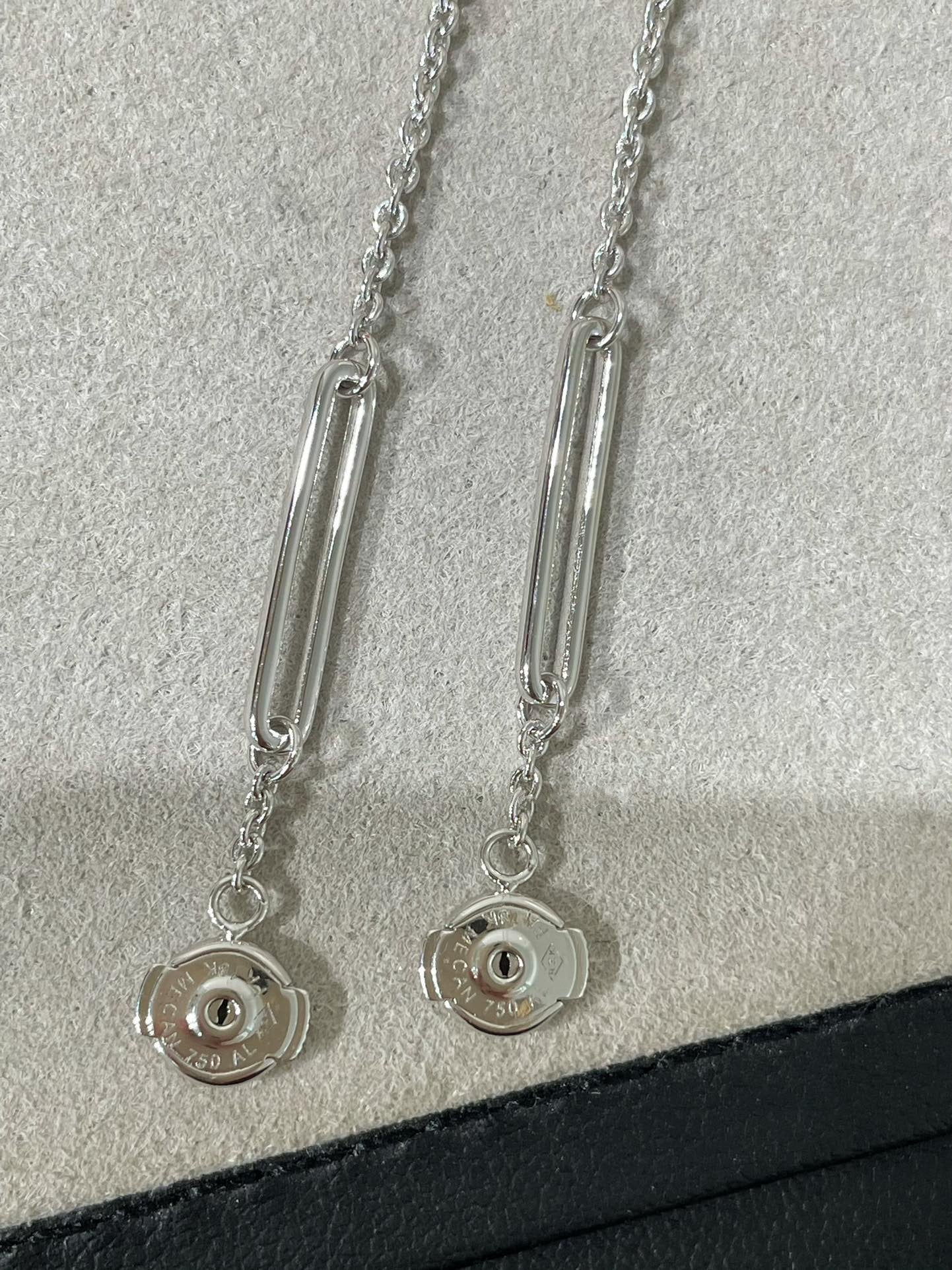 ¡®Loco¡¯CHAINE CHAOS DIAMOND DROP EARRINGS