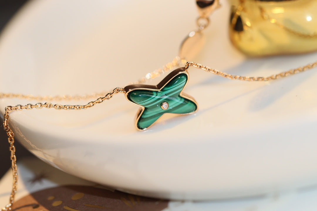 ¡®Loco¡¯JEUX MALACHITE 1 DIAMOND PINK GOLD NECKLACE