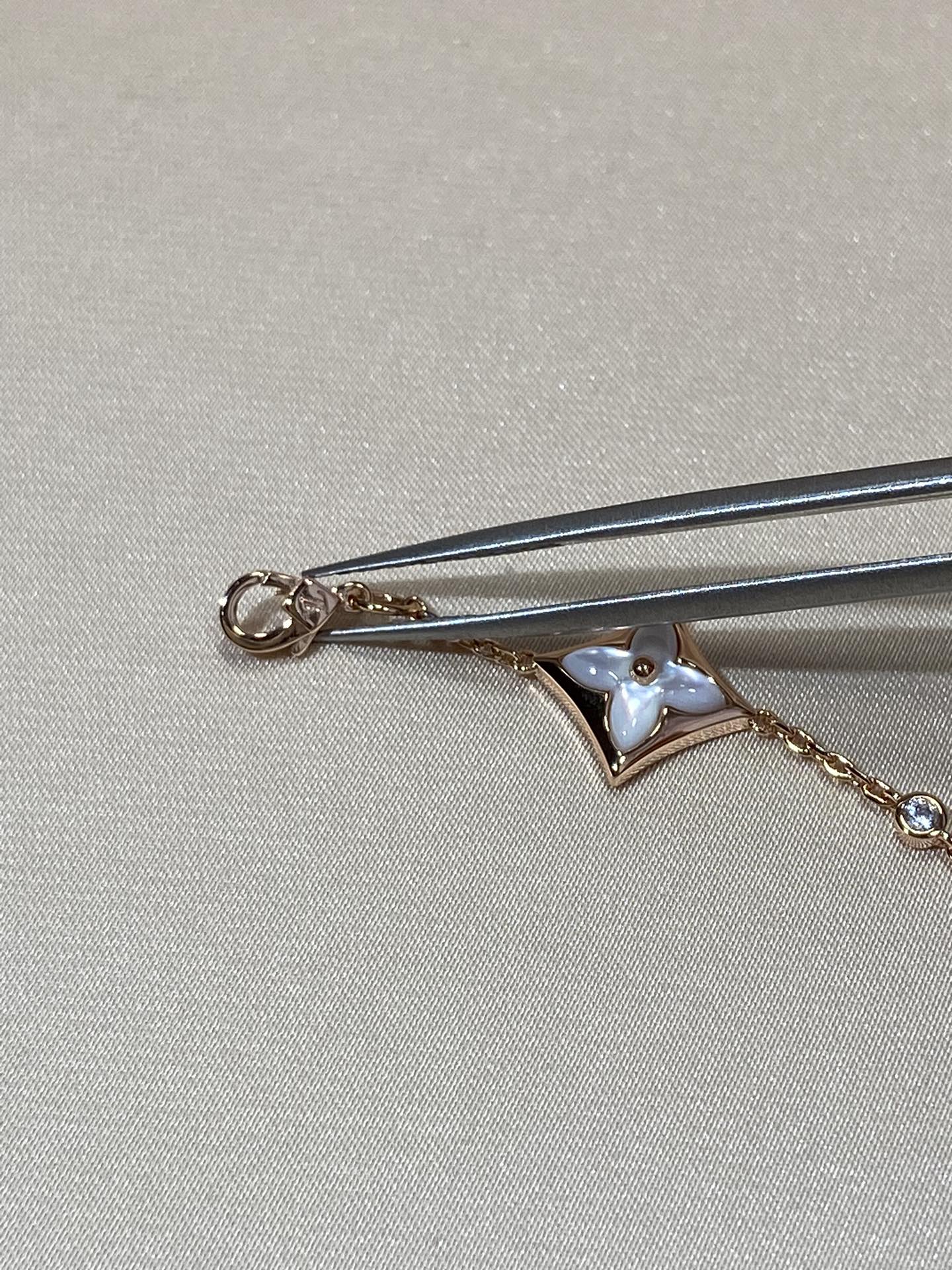 ¡®Loco¡¯STAR 4 MOTIF MOP DIAMOND PINK GOLD BRACELET