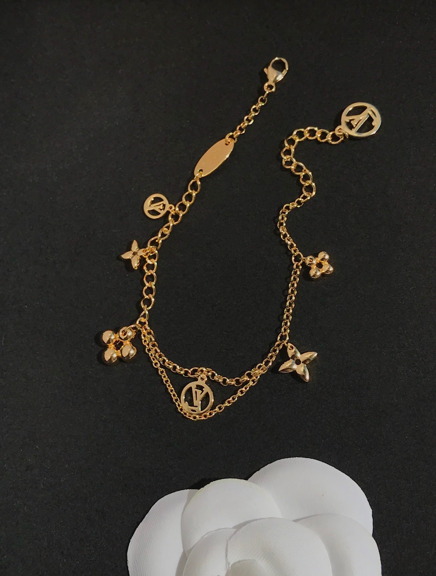 ¡®Loco¡¯BLOOMING PINK GOLD MOP BRACELET