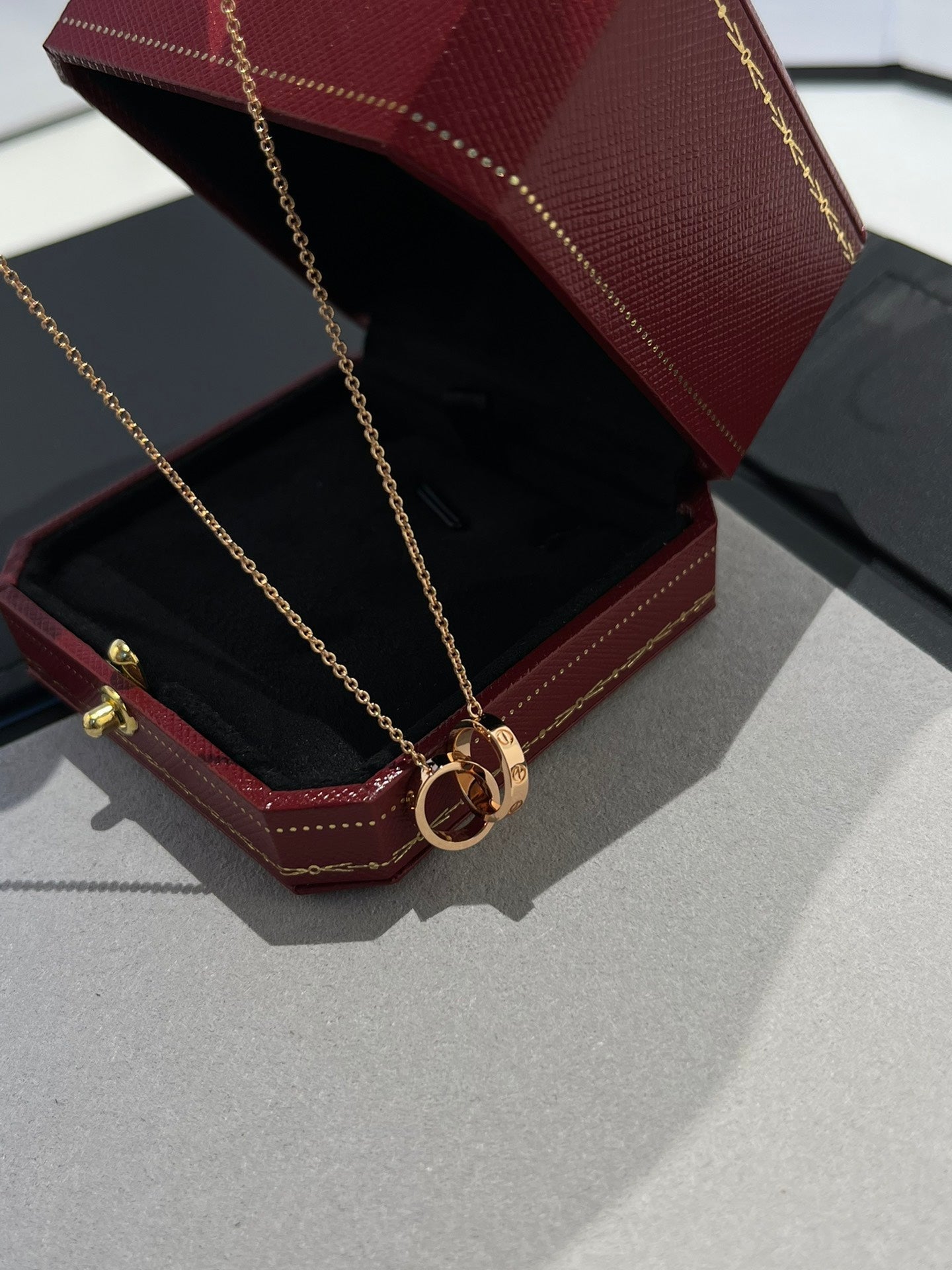 ¡®Loco¡¯LOVE NECKLACE DOUBLE RING PINK GOLD