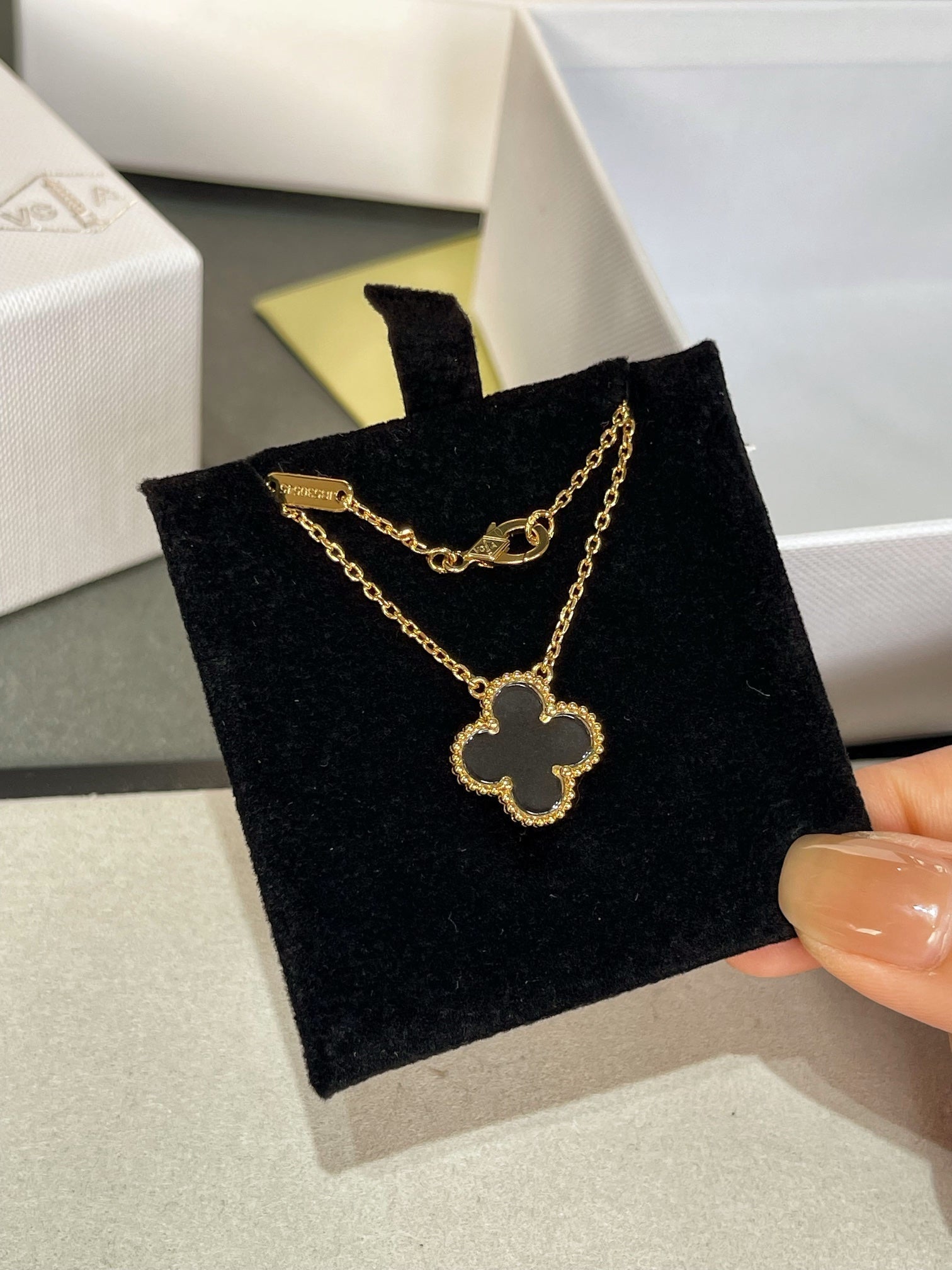 ¡®Loco¡¯CLOVER ROCK CRYSTAL ROSE GOLD NECKLACE