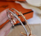 [Loco] DIAMOND-ENCRUSTED BRACELET THREE COLORS