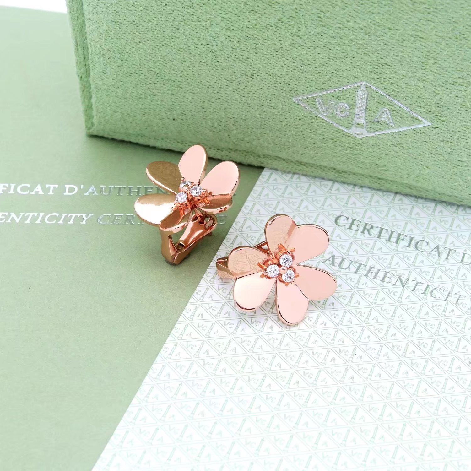 ¡®Loco¡¯FRIVOLE EARRINGS- LARGE MODEL