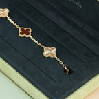 [Loco]New  CLOVER 5 MOTIF RED CORNELIAN BRACELET COLLECTION