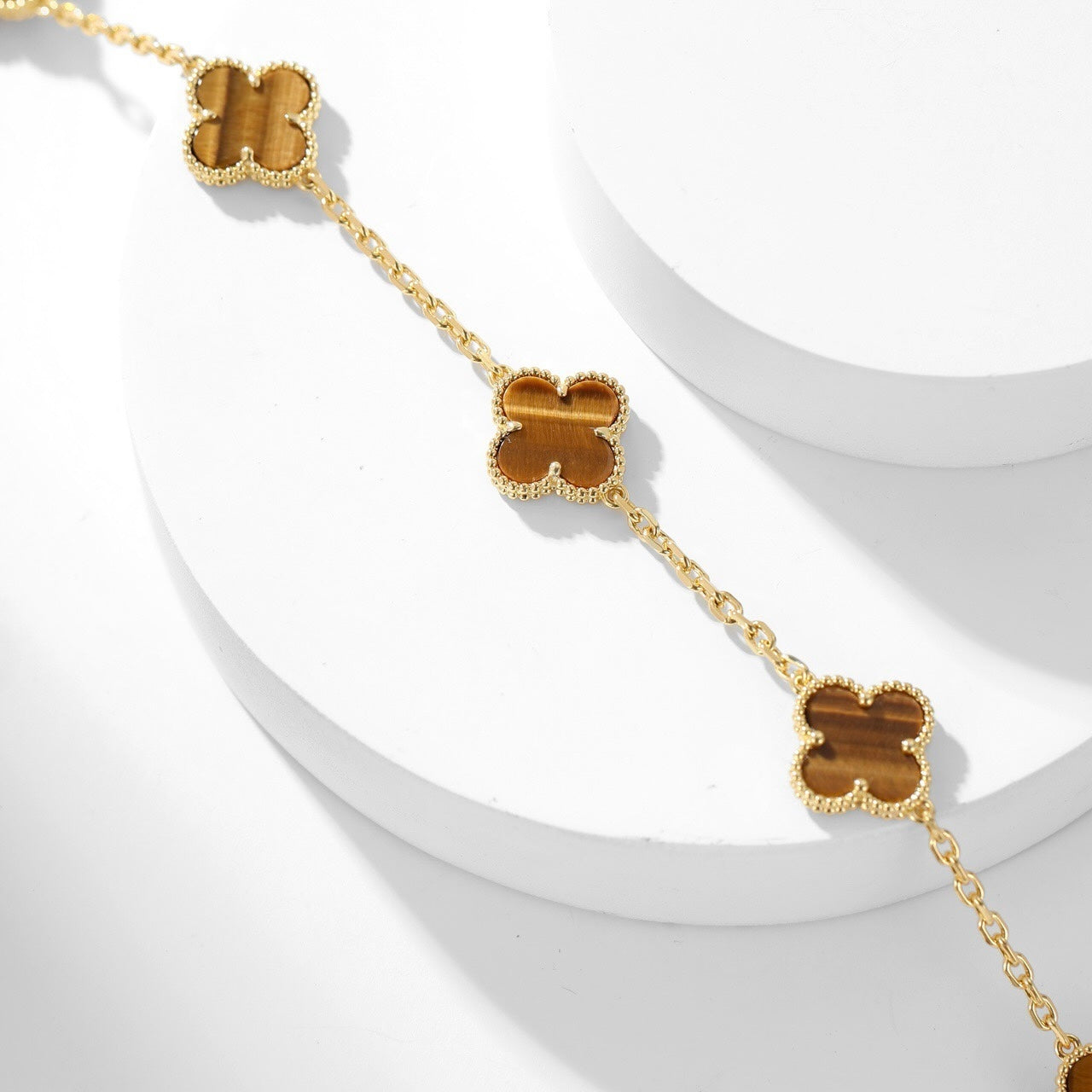¡®Loco¡¯CLOVER 10 MOTIFS TIGER EYE NECKLACE