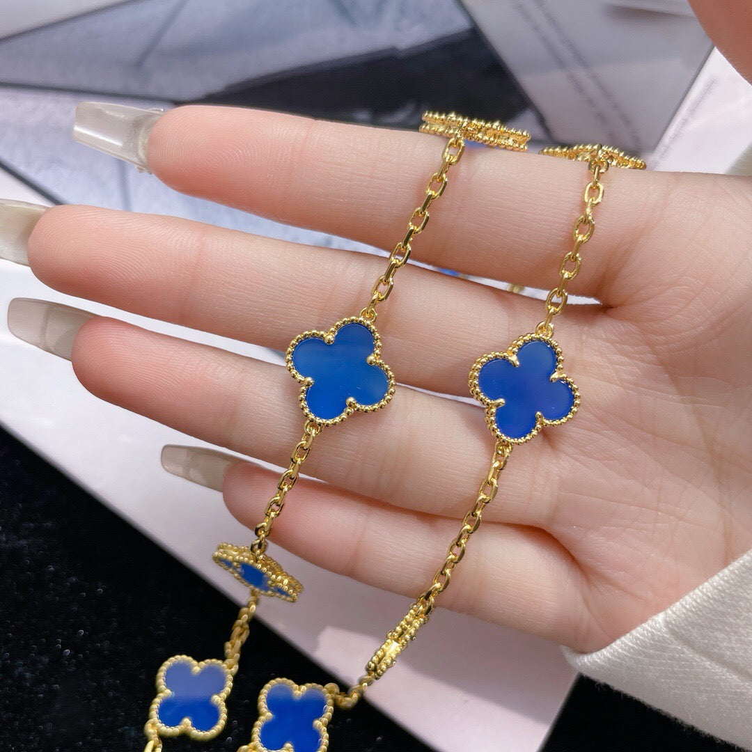 ¡®Loco¡¯CLOVER 10 MOTIFS BLUE AGATE NECKLACE