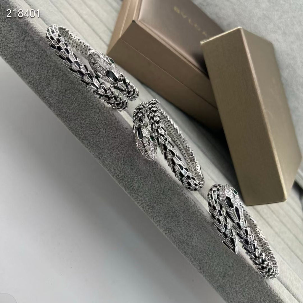 [Loco】NEW OBSIDIAN & DIAMOND SERPENT BRACELET