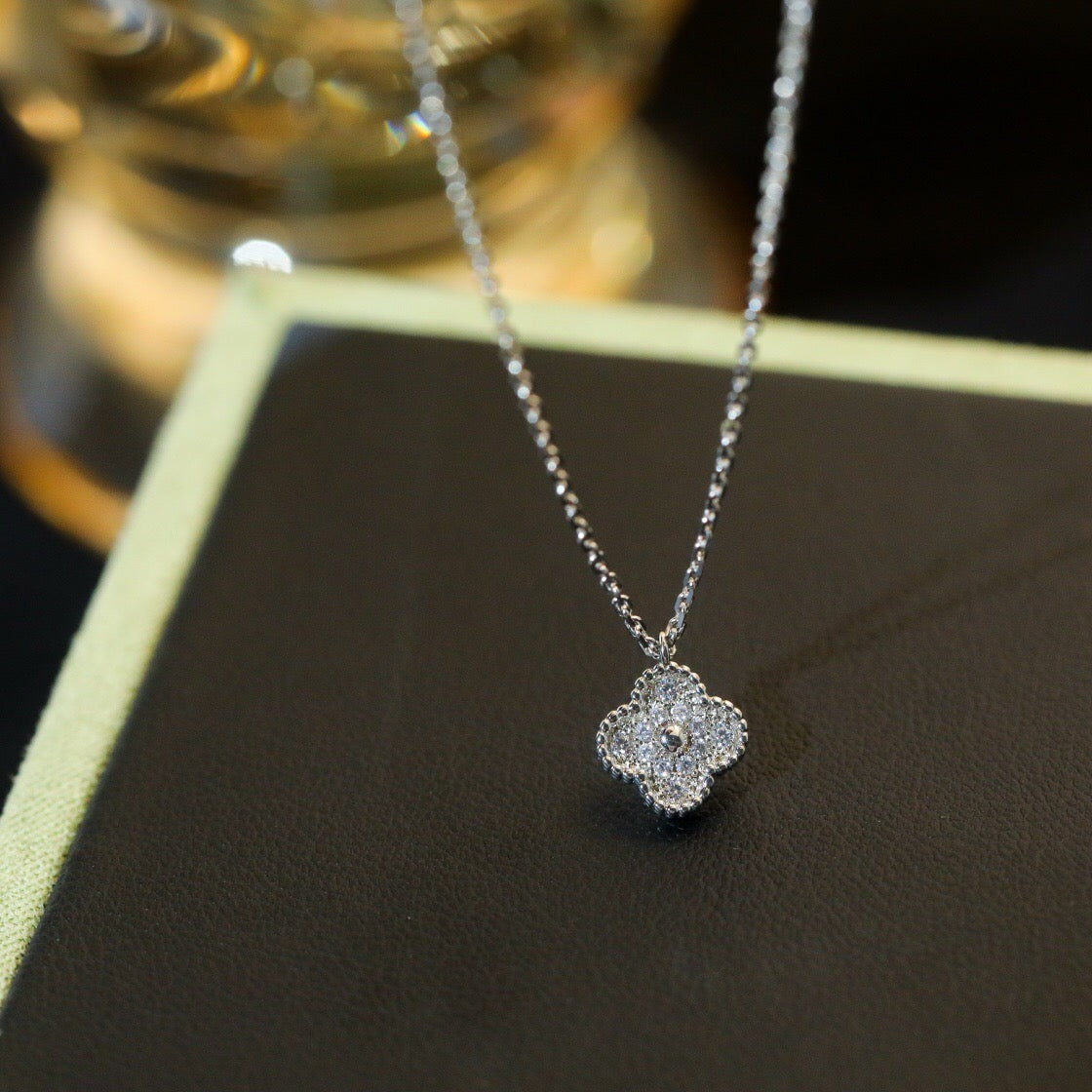 ¡®Loco¡¯CLOVER MINI 9.5MM PENDANT DIAMOND NECKLACE