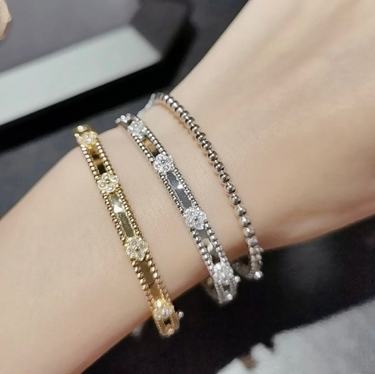 ¡®Loco¡¯CLOVER BRACELET 4MM DIAMONDS