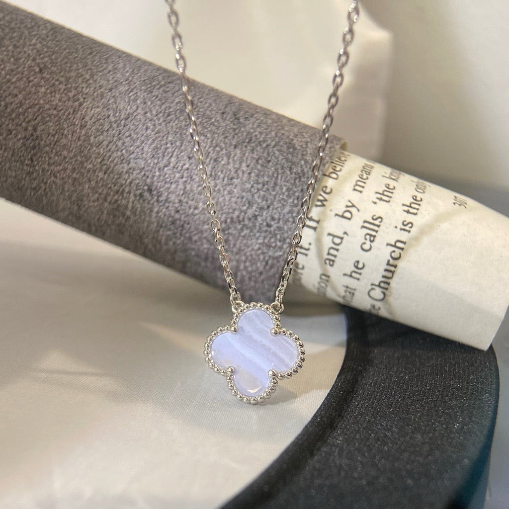 ¡®Loco¡¯CLOVER 15MM BLUE CHALCEDONY NECKLACE SILVER