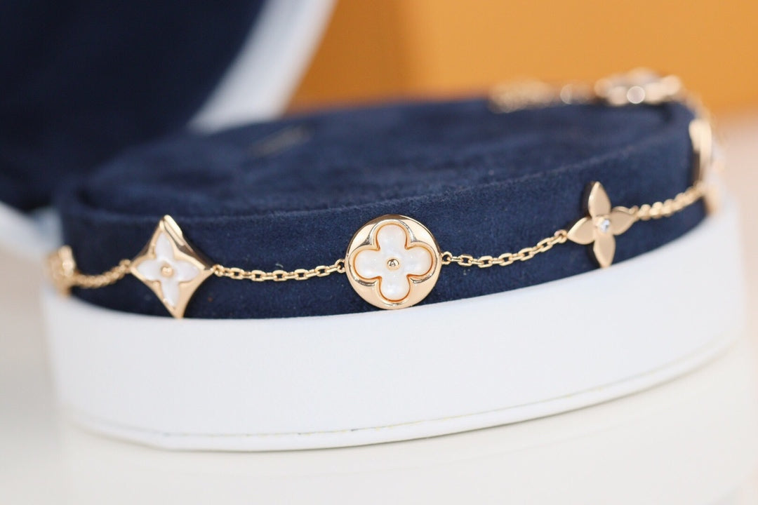 ¡®Loco¡¯LEAF CLOVER BRACELET