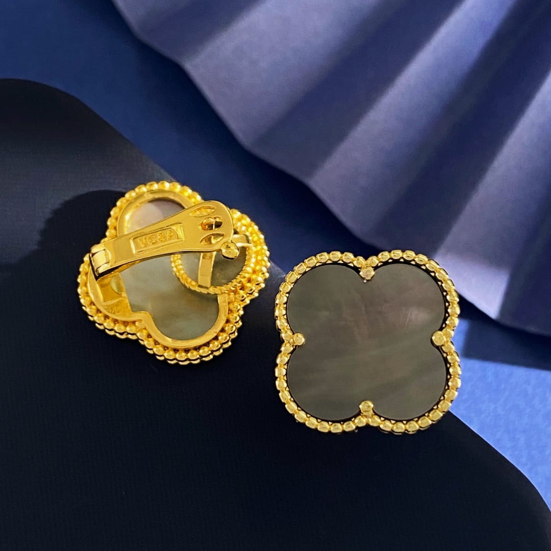 [¡®Loco¡¯]CLOVER  20MM GRAY MOP EARRINGS