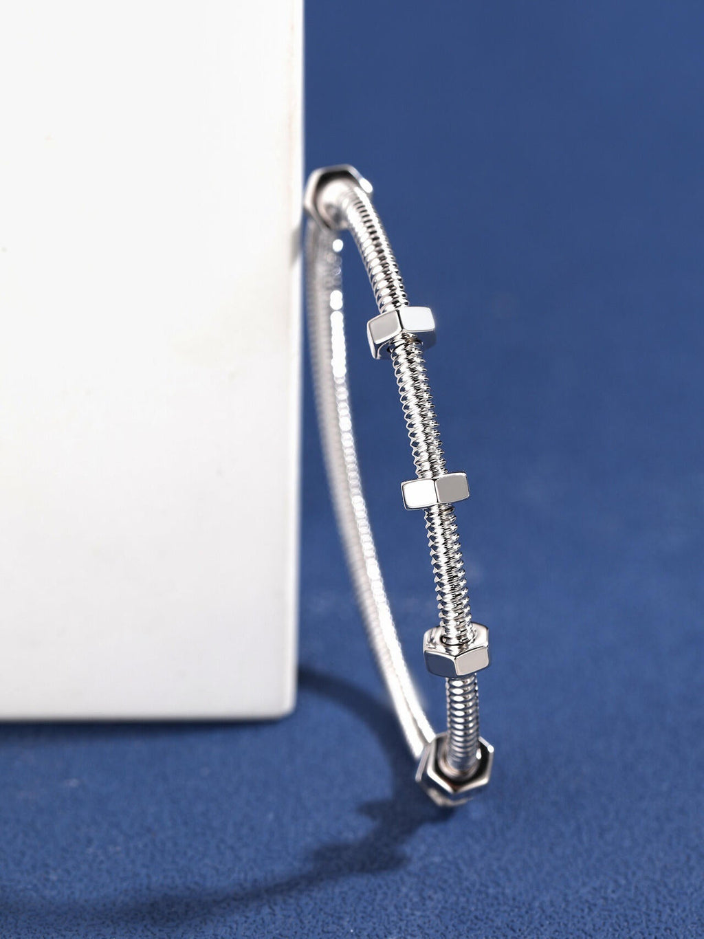[Loco ]CT THREADED BRACELET