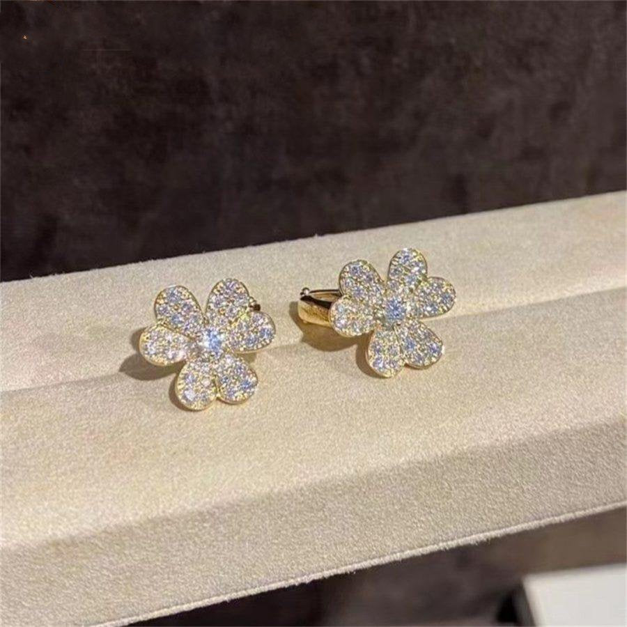 ¡®Loco¡¯FRIVOLE GOLD FLOWER DIAMOND EARRINGS