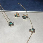 ¡®Loco¡¯FRIVOLE  FLOWER MALACHITE EARRINGS