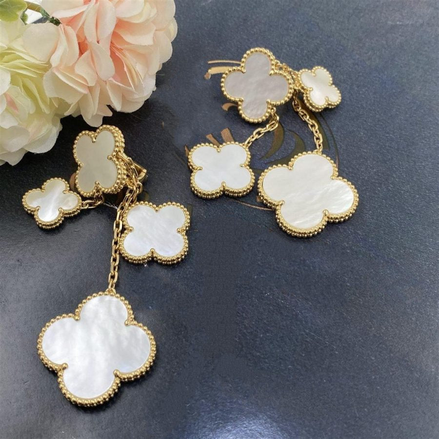 ¡®Loco¡¯CLOVER EARRINGS WHITE MOP 4 MOTIFS GOLD