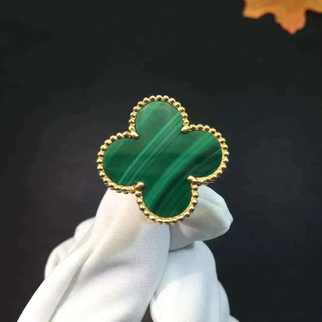 ¡®Loco¡¯CLOVER MALACHITE RING